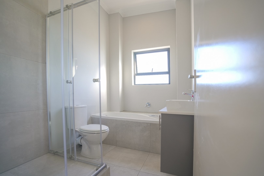  Bedroom Property for Sale in Parklands Western Cape